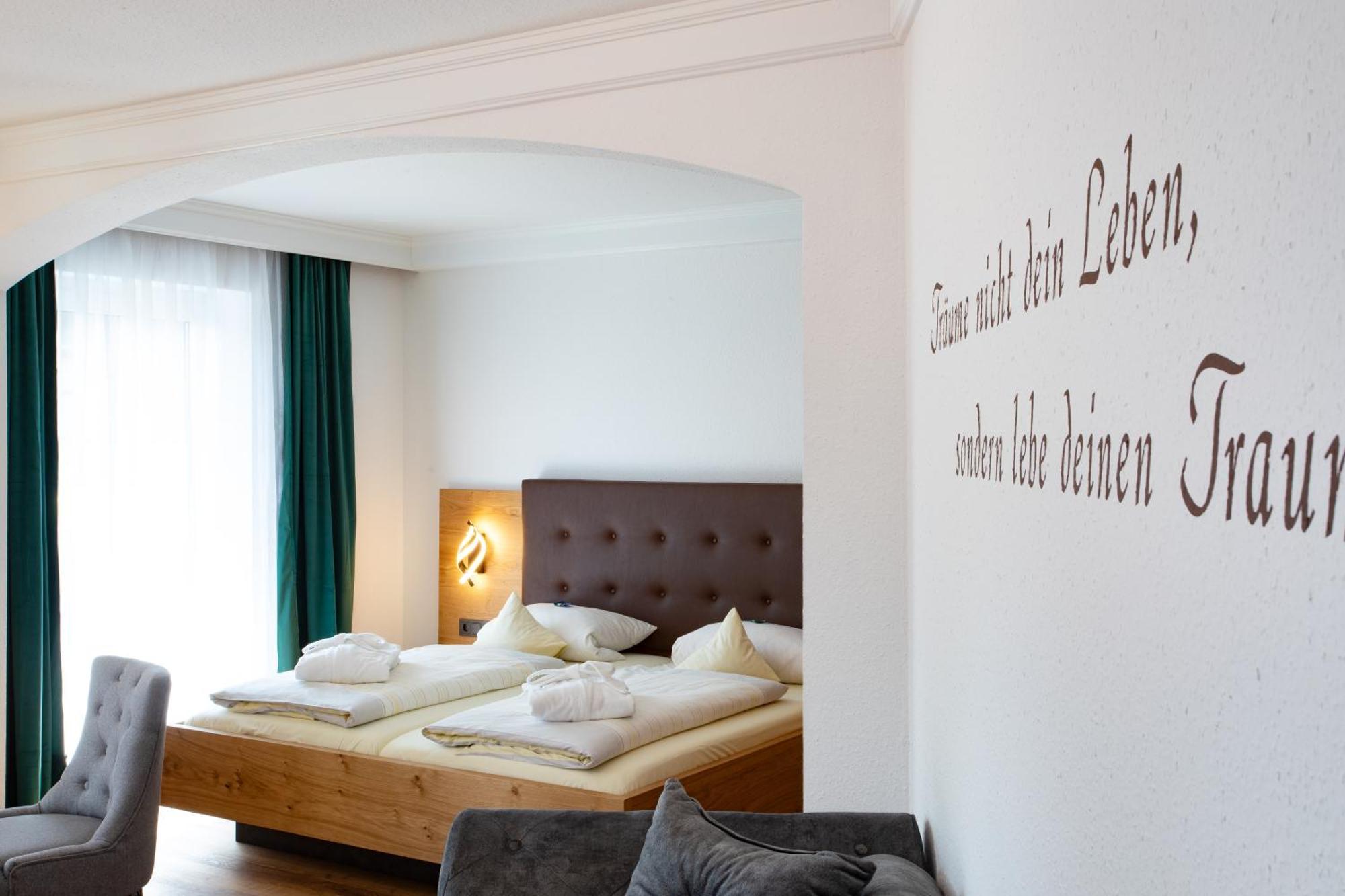 Graefliches Hotel Alte Post Bad Birnbach Bagian luar foto