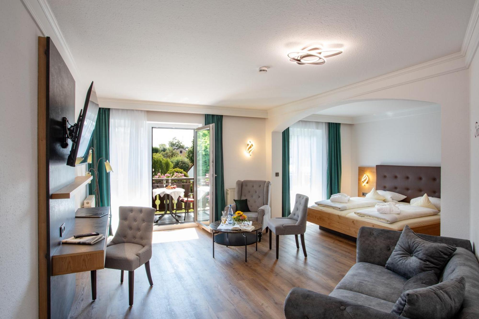 Graefliches Hotel Alte Post Bad Birnbach Bagian luar foto